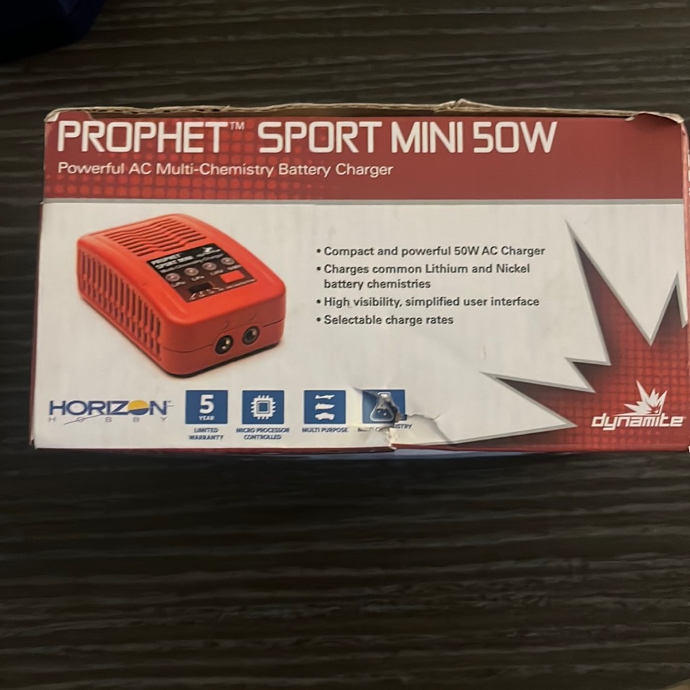 Mini r/c car charger